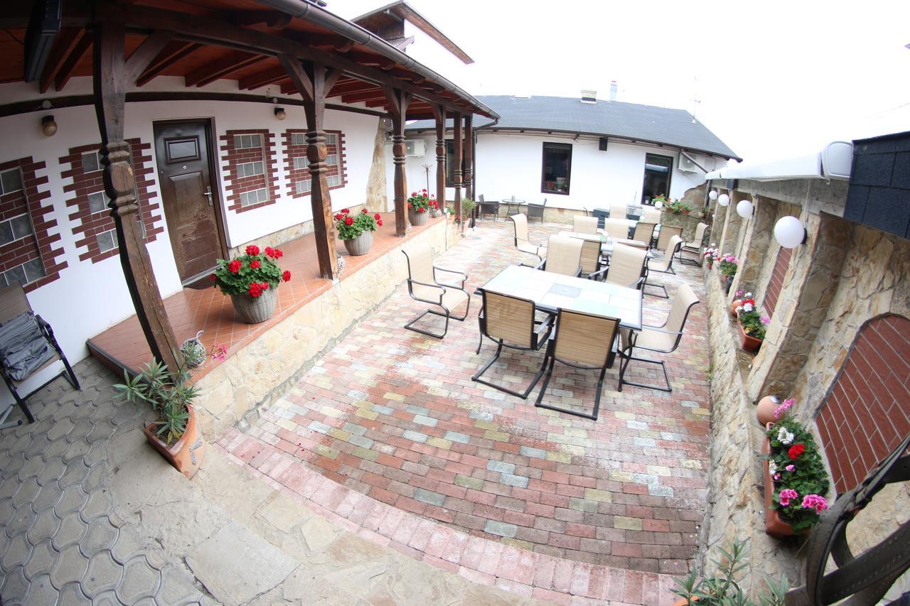 Casa Bucovineana 호텔 수체아바 외부 사진