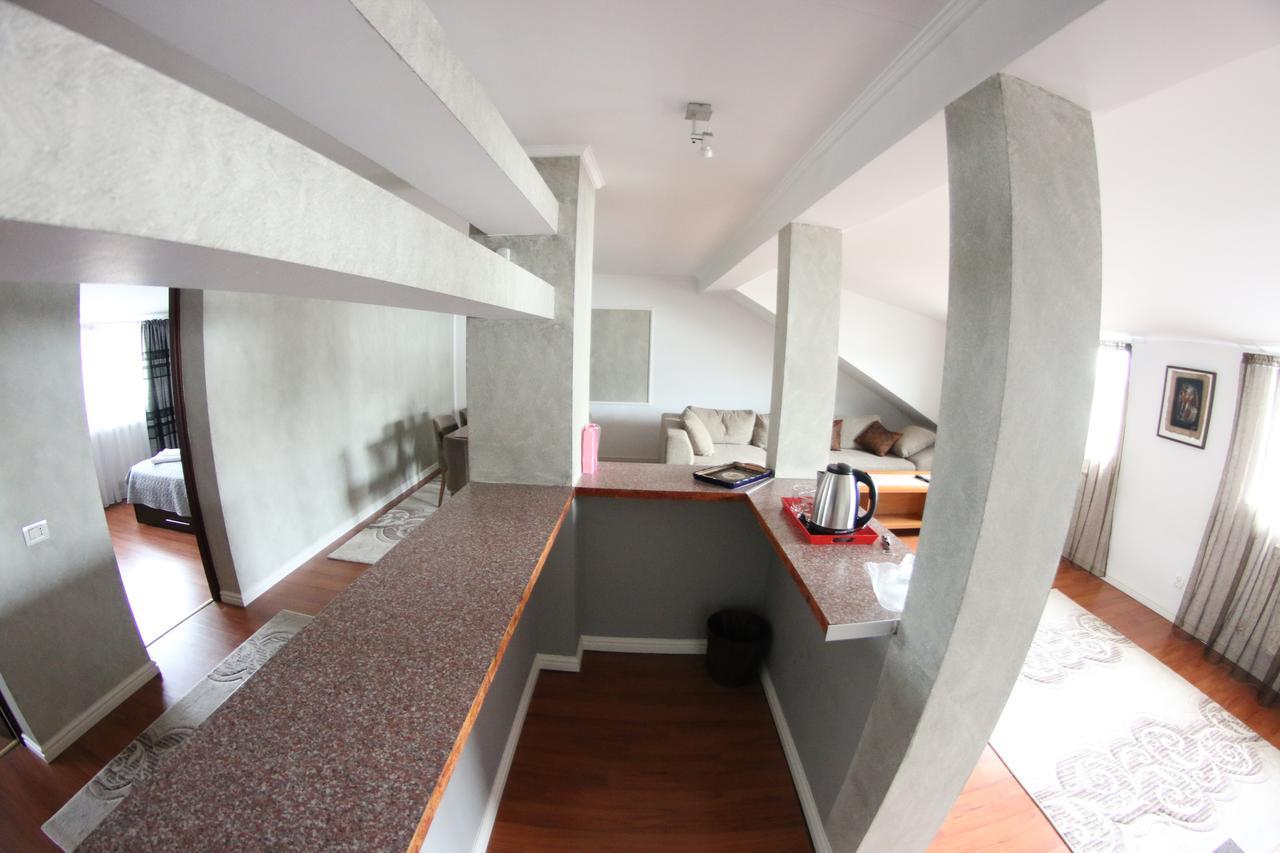 Casa Bucovineana 호텔 수체아바 외부 사진